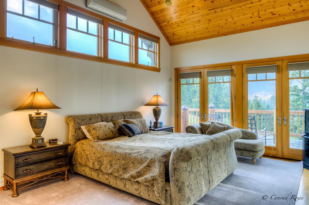 The Lodge At Trout Creek Bed And Breakfast Eksteriør billede