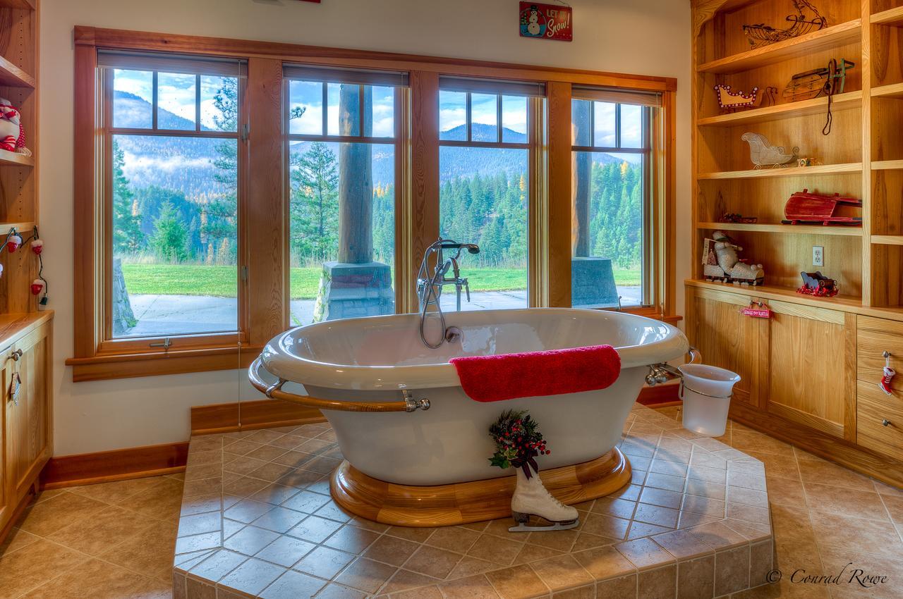The Lodge At Trout Creek Bed And Breakfast Eksteriør billede